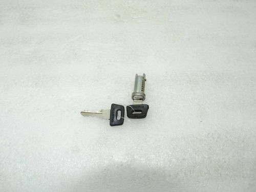 New vespa steering lock - new,